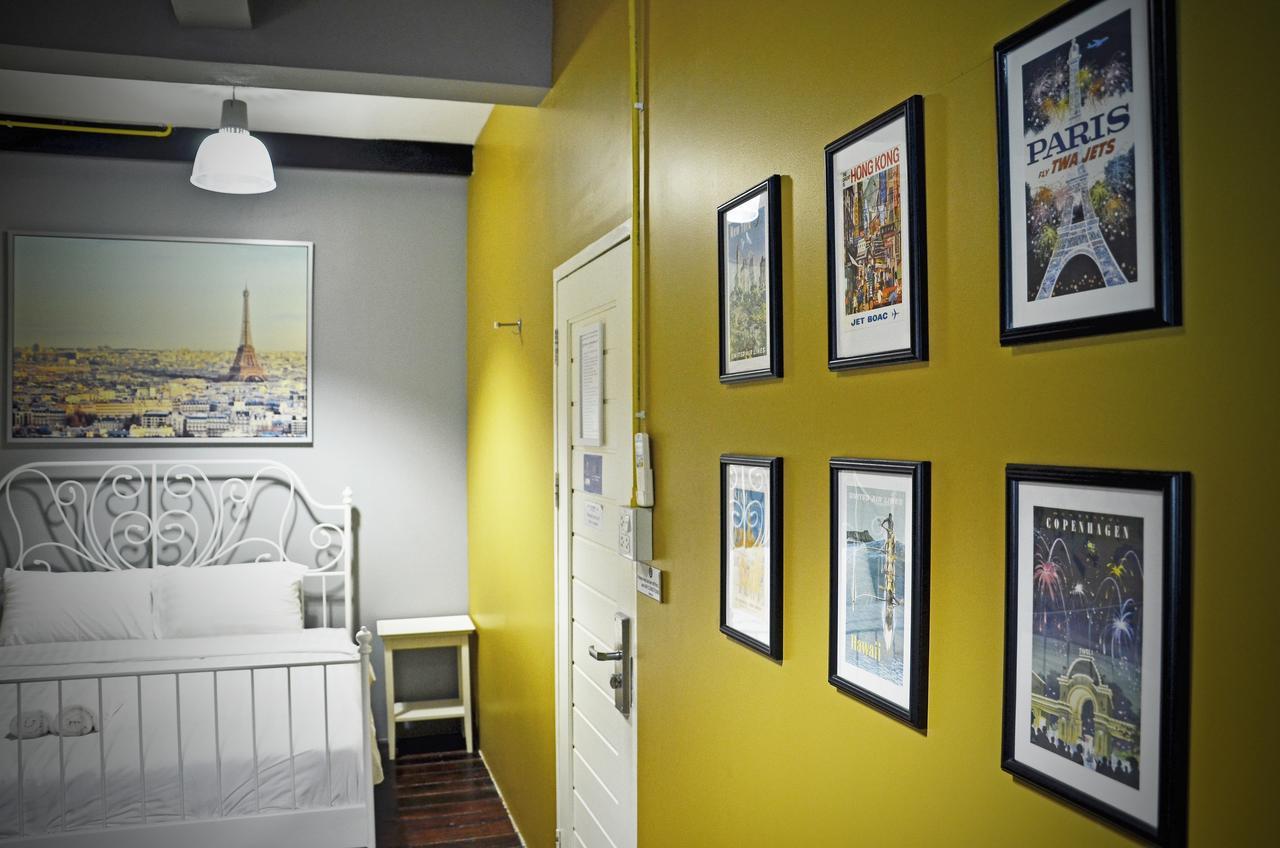 Goodfellas Thong Lo Hostel #Check In Time Needed# Banguecoque Exterior foto