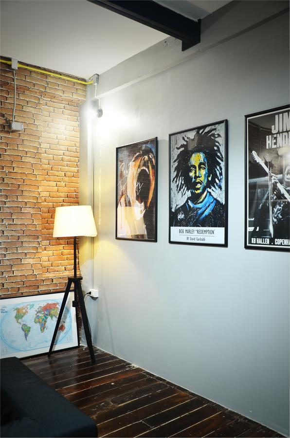 Goodfellas Thong Lo Hostel #Check In Time Needed# Banguecoque Exterior foto